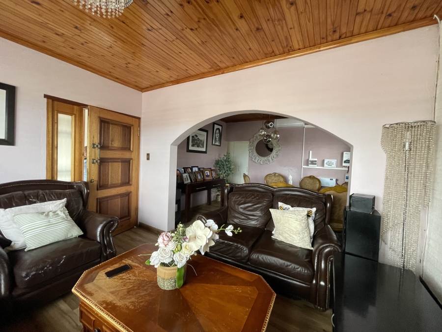 2 Bedroom Property for Sale in Mdantsane Eastern Cape